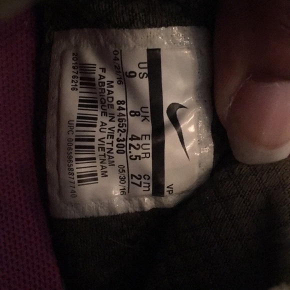 Nike Air Max Green Colorway with Green Laces. - Picture 4 of 7